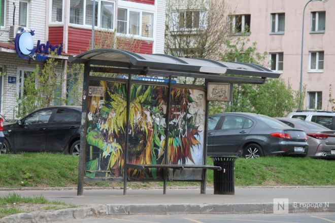 Грязь и разбитые стекла: как выглядят остановки общественного транспорта в Нижнем Новгороде - фото 27