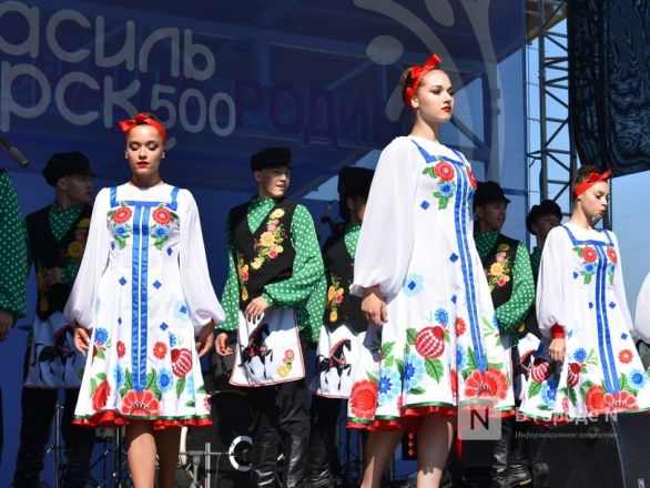 &laquo;Рок-острова&raquo;, салют и народные исполнители: поселок Васильсурск отметил первый день 500-летнего юбилея - фото 49