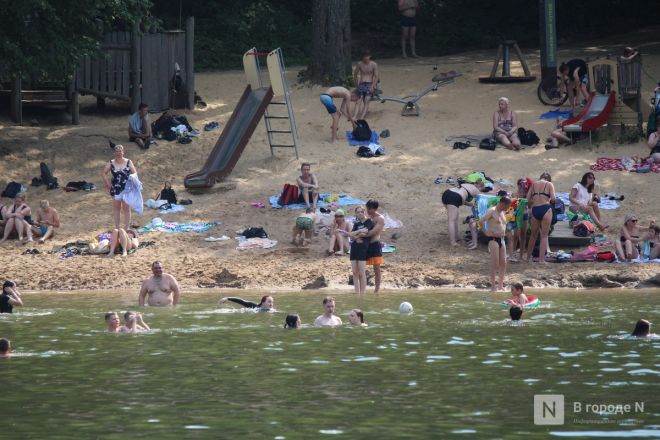 Выжить в пекло. Фоторепортаж с пляжей Нижнего Новгорода - фото 41