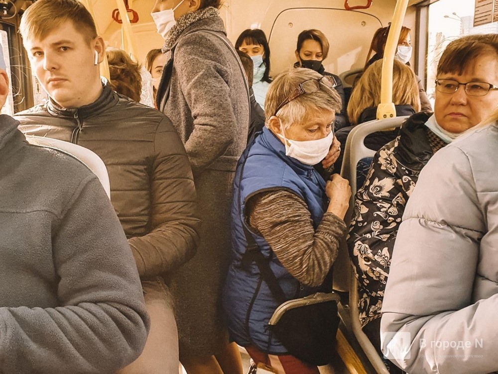 Пожилым нижегородцам рекомендуется ограничить поездки на общественном транспорте