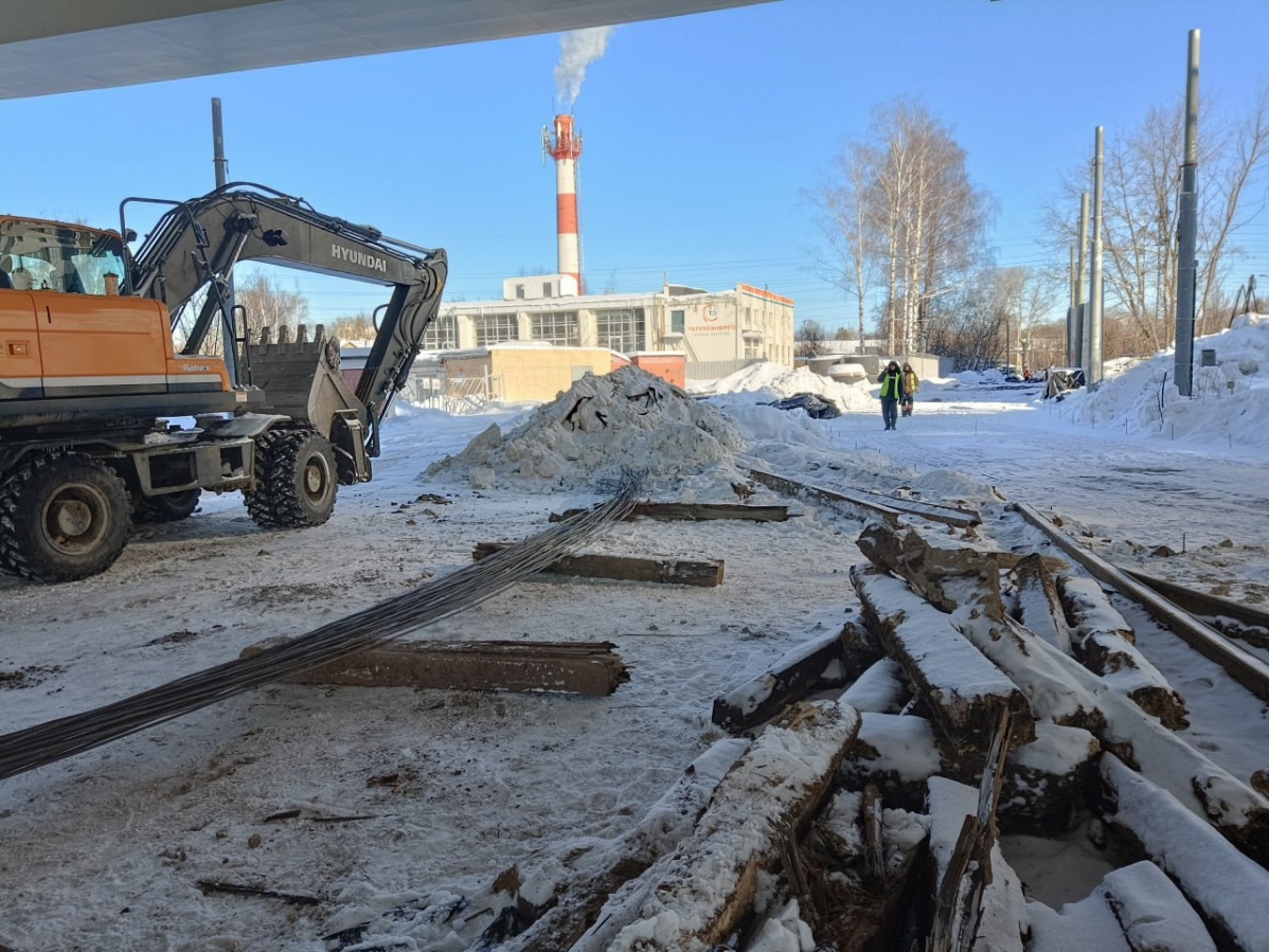Работы по реконструкции трамвайных путей на Сормовском кольце завершат в марте - фото 1