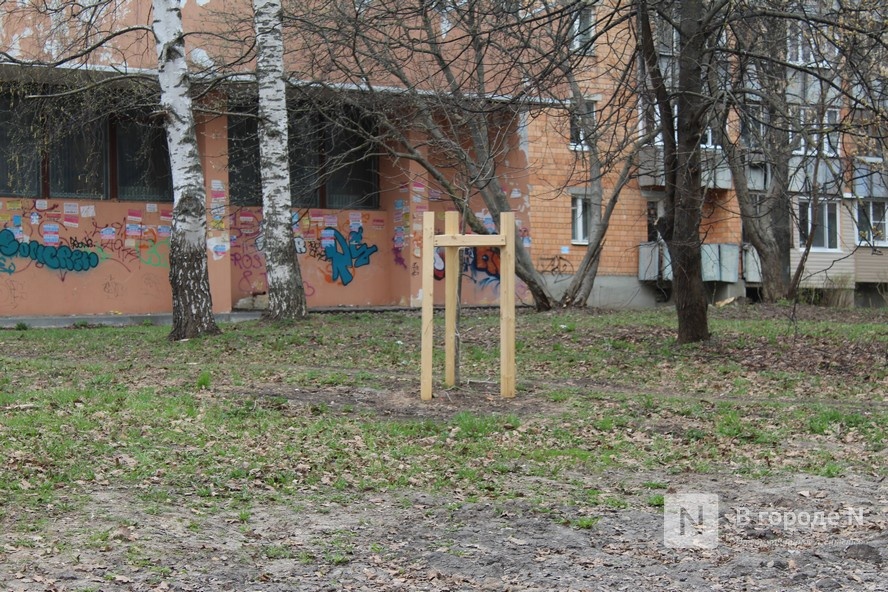 Шахматные столы и детские площадки: как преобразились знаковые места Советского района - фото 49