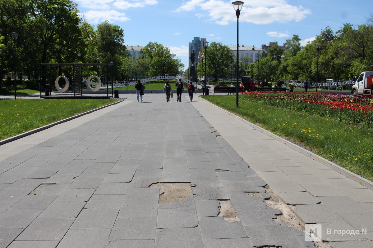 Опубликованы фото дефектов благоустройства в центре Нижнего Новгорода - фото 2