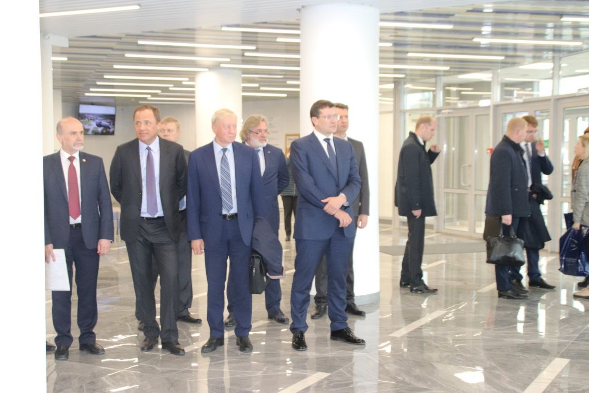 Полномочный представитель президента РФ Комаров ознакомился с работой технопарка «Саров»
