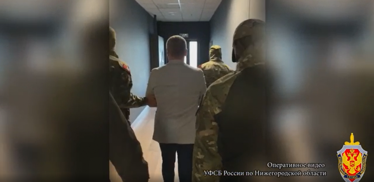 Восьмерых членов ОПГ осудили в Нижнем Новгороде за канал нелегальной миграции - фото 1