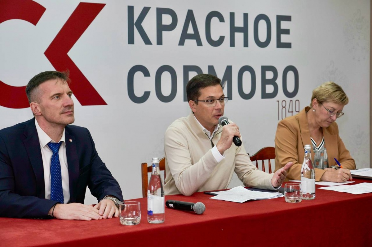 Шалабаев обсудил с сормовчанами установку станции приема ЖБО - фото 2