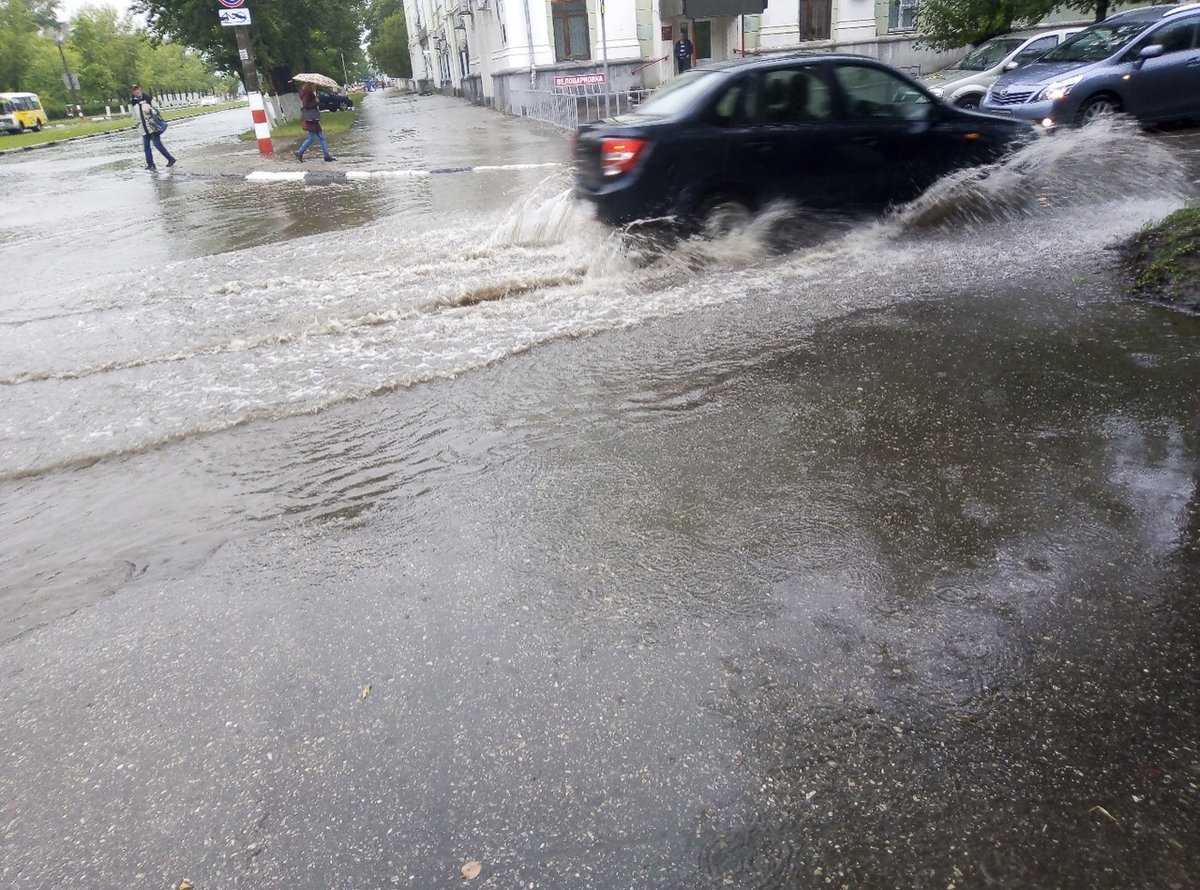 Нижний Новгород основательно подтопило дождем - фото 4