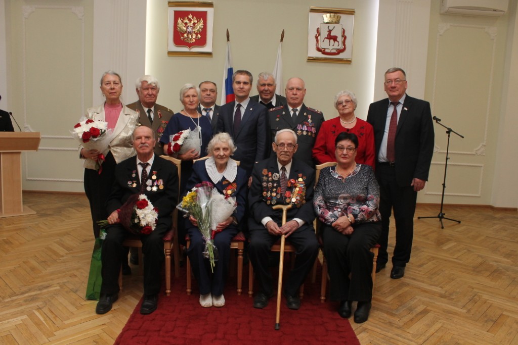 Панов наградил почетных ветеранов Нижнего Новгорода - фото 1