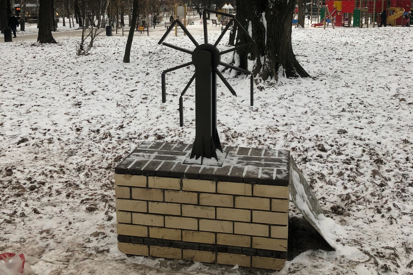Сооружения в парке Кулибина Нижний Новгород