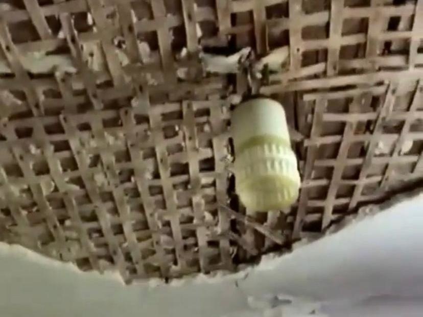Доследственная проверка организована по факту обрушения потолка в доме ветерана в Нижнем Новгороде - фото 1