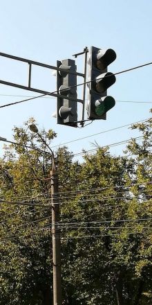 Неисправный светофор отремонтировали в Автозаводском районе - фото 2