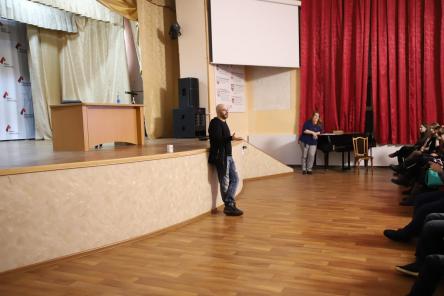 21 февраля в Мининском университете состоялась встреча с режиссером Олегом Липовецким