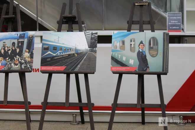 Двухэтажный, стильный, современный: как выглядит новый поезд &laquo;Буревестник&raquo; &mdash; фоторепортаж &laquo;В городе N&raquo; - фото 77