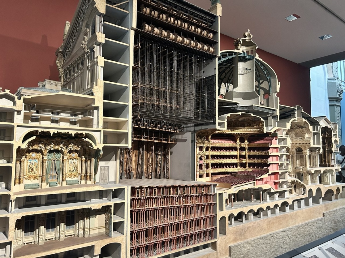 Восторг, бомжи и невкусная еда: нижегородка рассказала об удивительном путешествии в Париж - фото 59