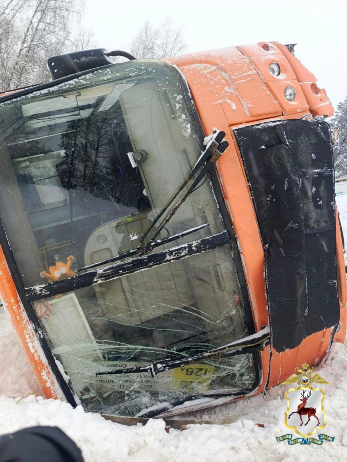 Опубликованы фото резонансного ДТП с автобусом в Нижегородской области - фото 3