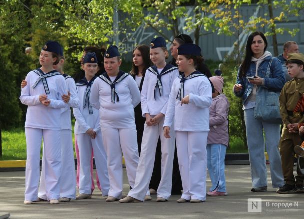 Без парада и салюта: как прошел День Победы в Нижнем Новгороде — фоторепортаж - фото 180