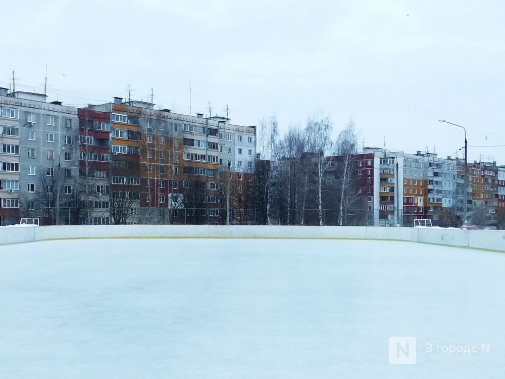Два катка в Нижнем Новгороде снова закрыли из-за потепления - фото 1