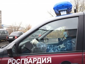 Нижегородку поймали в торговом центре за кражу духов