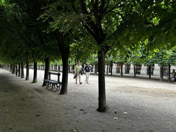 Восторг, бомжи и невкусная еда: нижегородка рассказала об удивительном путешествии в Париж - фото 23