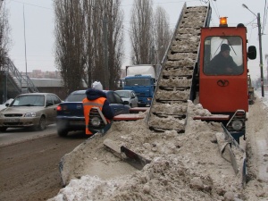 Администрация Нижнего Новгорода задолжала 320 млн рублей за уборку дорог