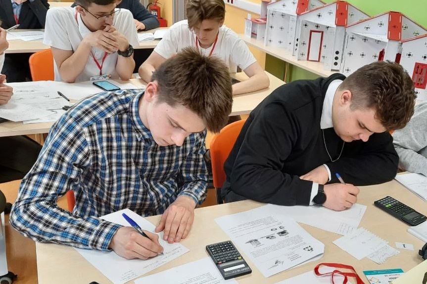НГТУ и Группа ГАЗ провели Инженерную олимпиаду для школьников - фото 1