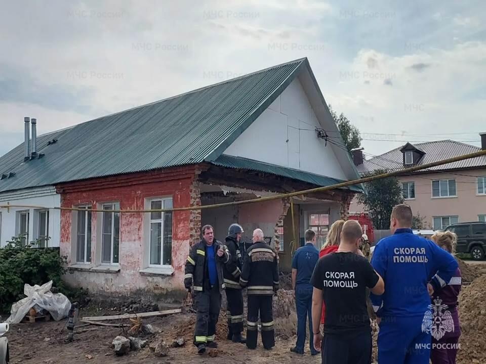 Стена жилого дома обрушилась в Нижегородской области: есть погибший - фото 1