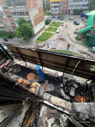 18 человек эвакуировали из горящей многоэтажки в Нижнем Новгороде - фото 3