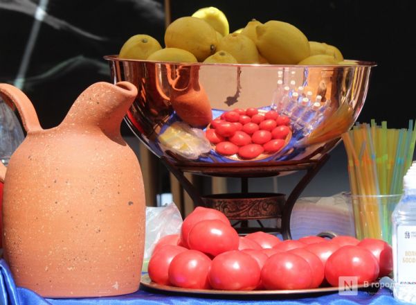Масштабный гастрофест и концерты: как прошел День России в Нижнем Новгороде &mdash; фоторепортаж - фото 96