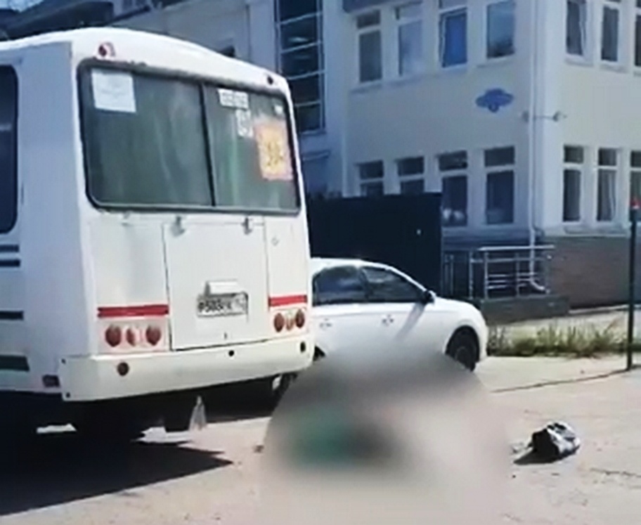 Автобус насмерть сбил пенсионерку около автостанции в Кстове