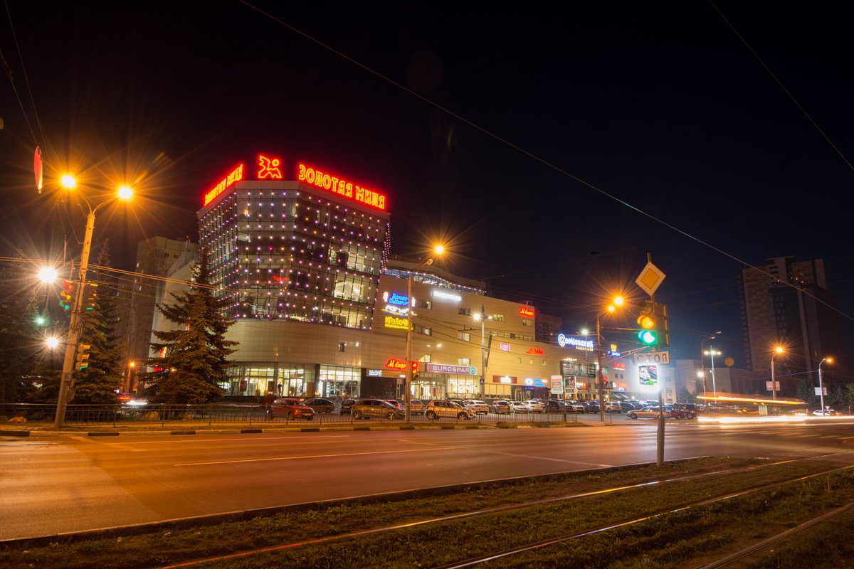 Один из крупнейших торговых центров Нижнего Новгорода будет работать по новому графику - фото 1